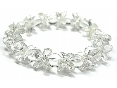 Beautifully Crafted Clear Quartz Bracelet